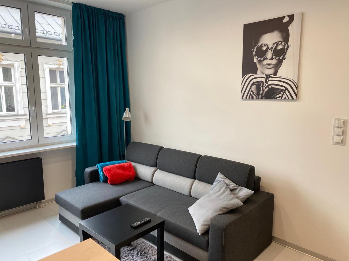 Apartamenty Planeta Bielsko-Biała Exteriör bild